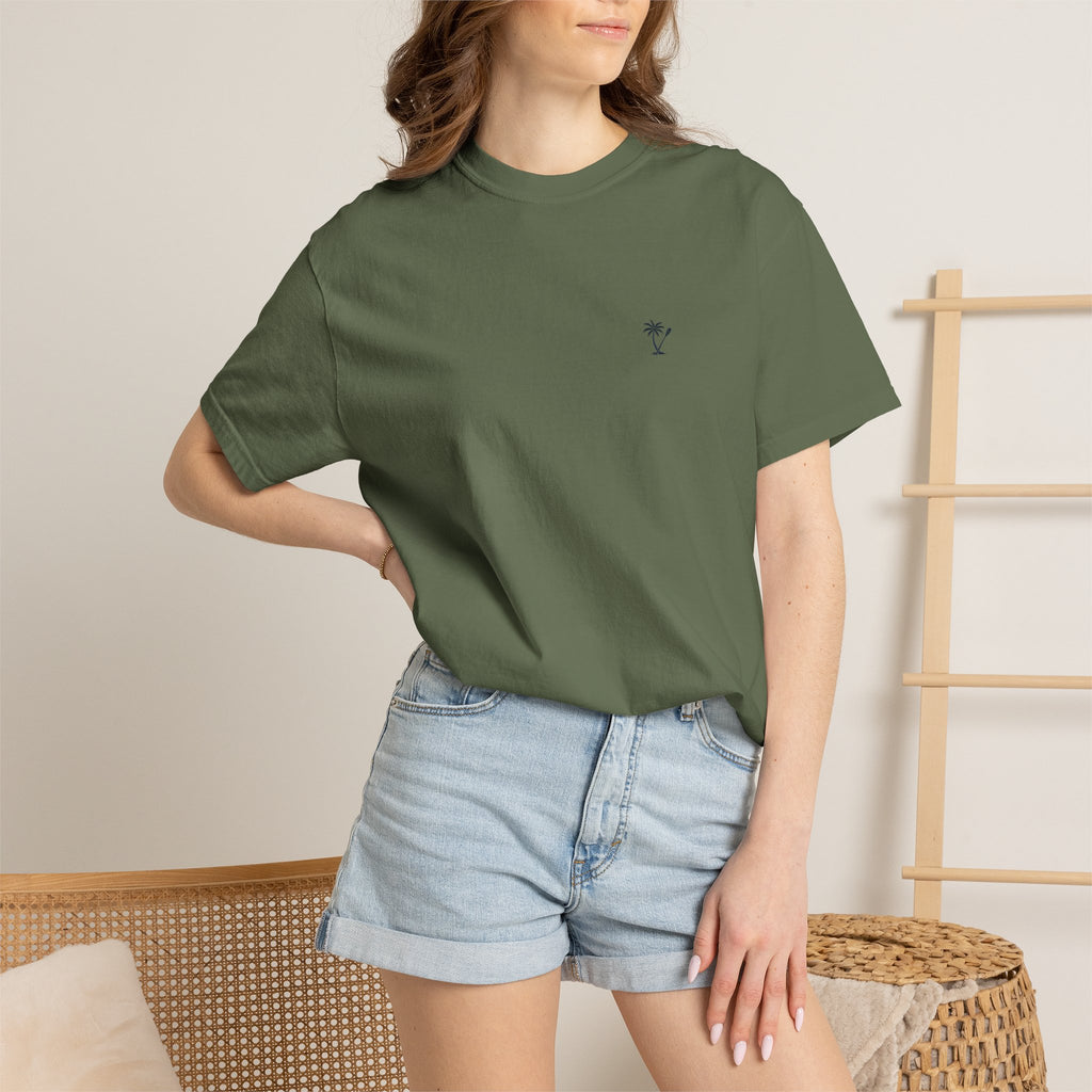 Palm & Paddle logo T-Shirt | Palm tree paddle beach design